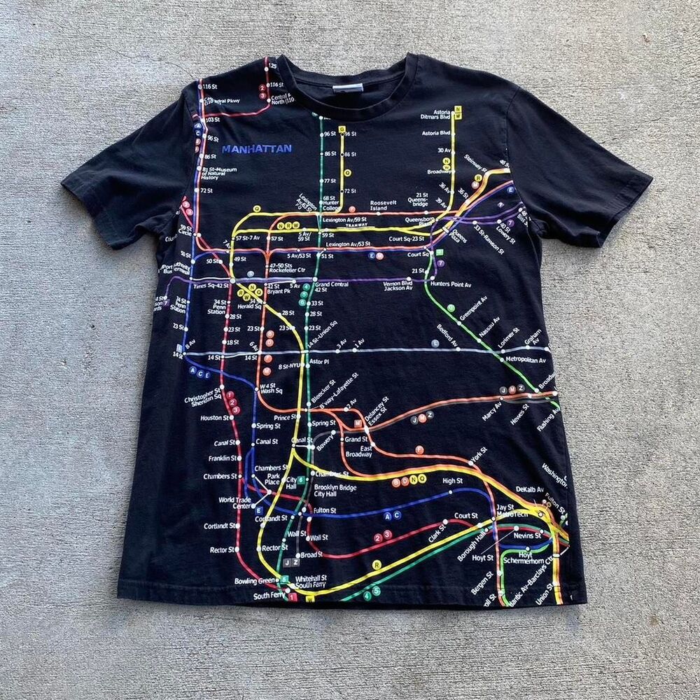 Black NYC Manhattan subway map streetwear tee